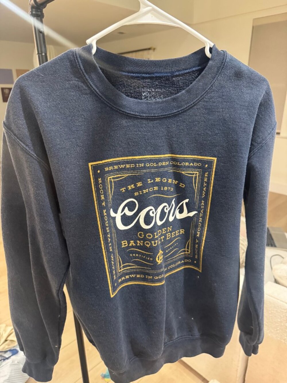 Coors Banquet Crewneck Sweatshirt Navy Golden Beer Graphic Womens S